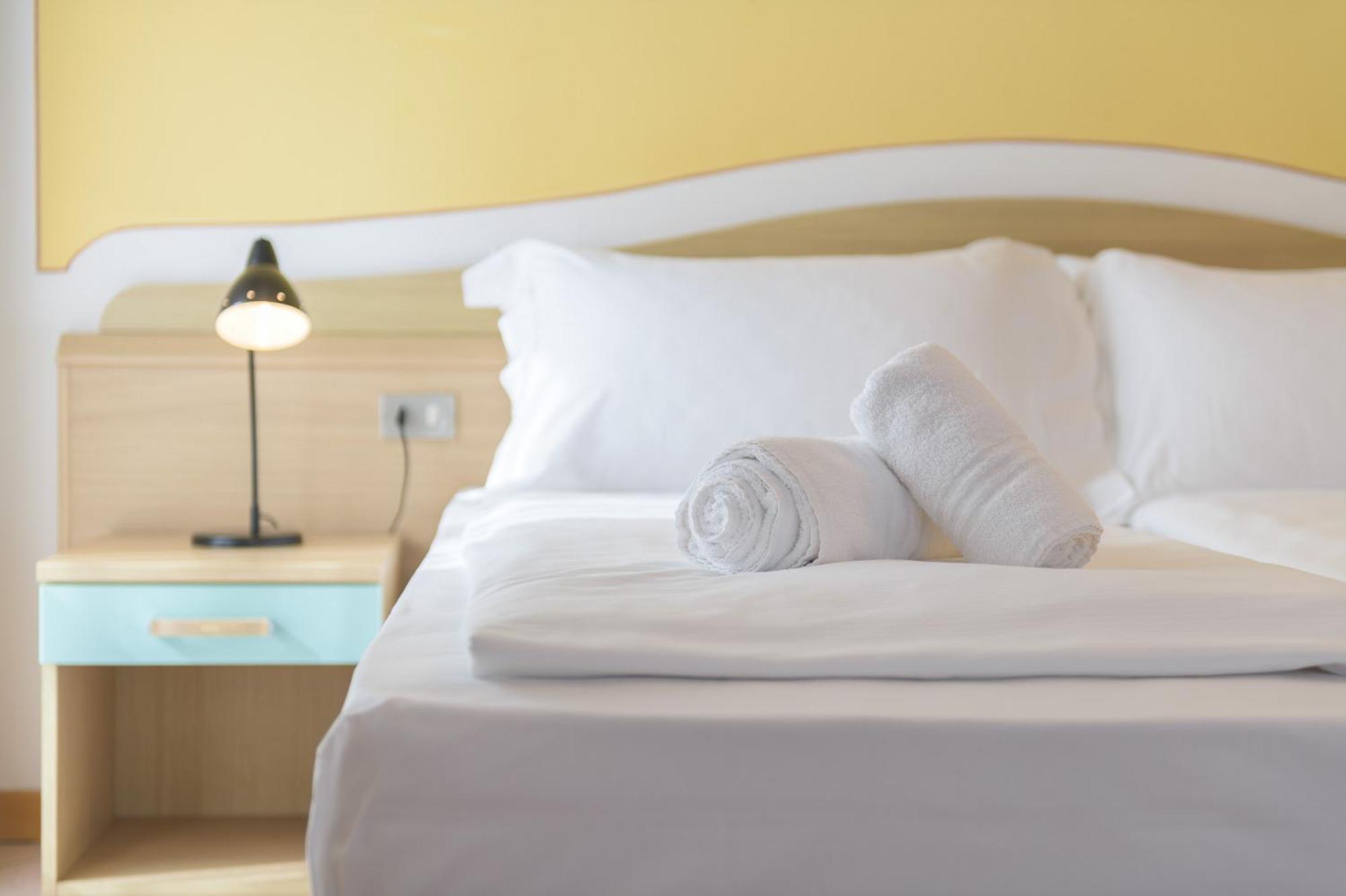לימונה סול גרדה Hotel Garda Bellevue חדר תמונה
