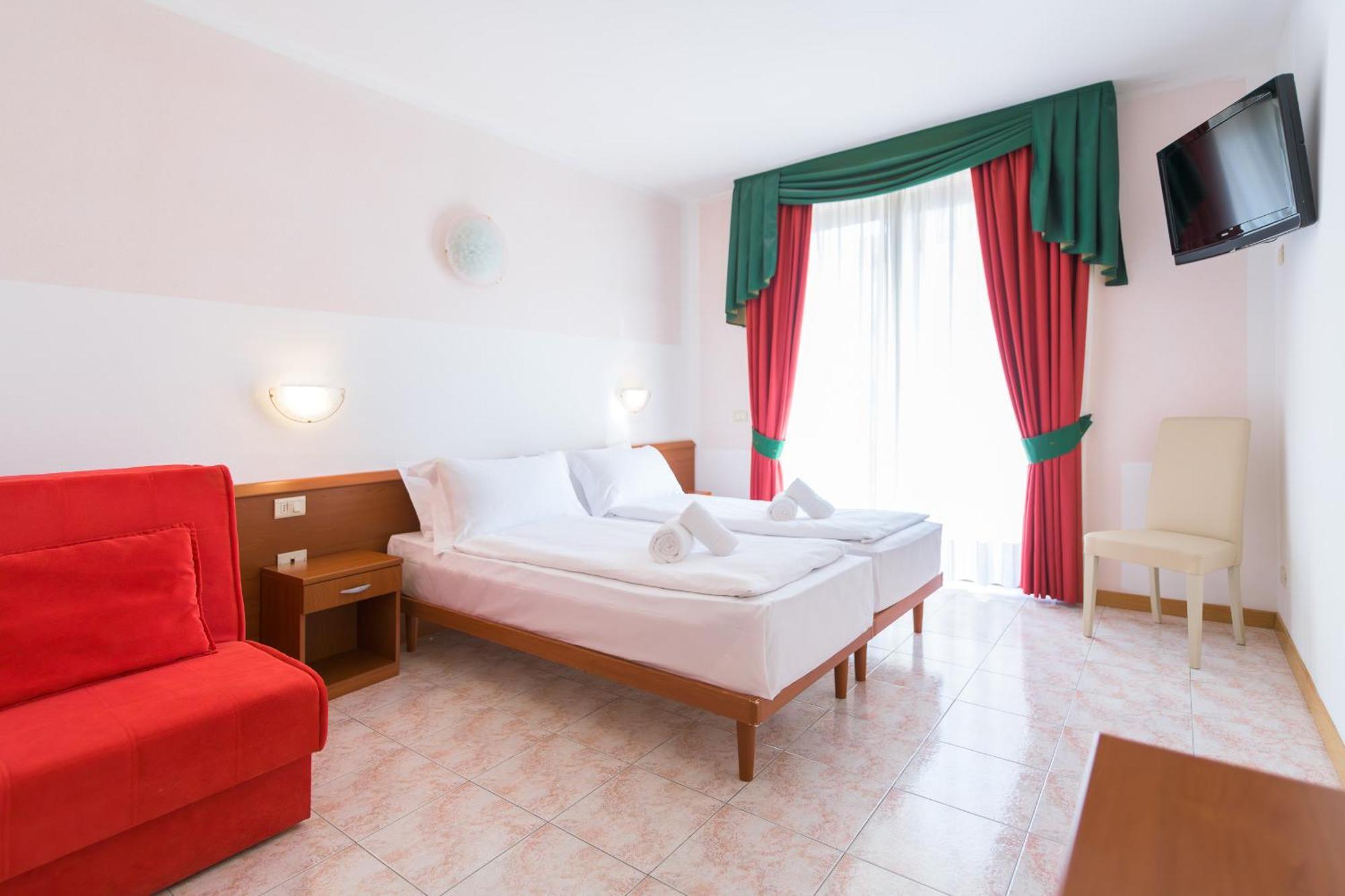 לימונה סול גרדה Hotel Garda Bellevue מראה חיצוני תמונה
