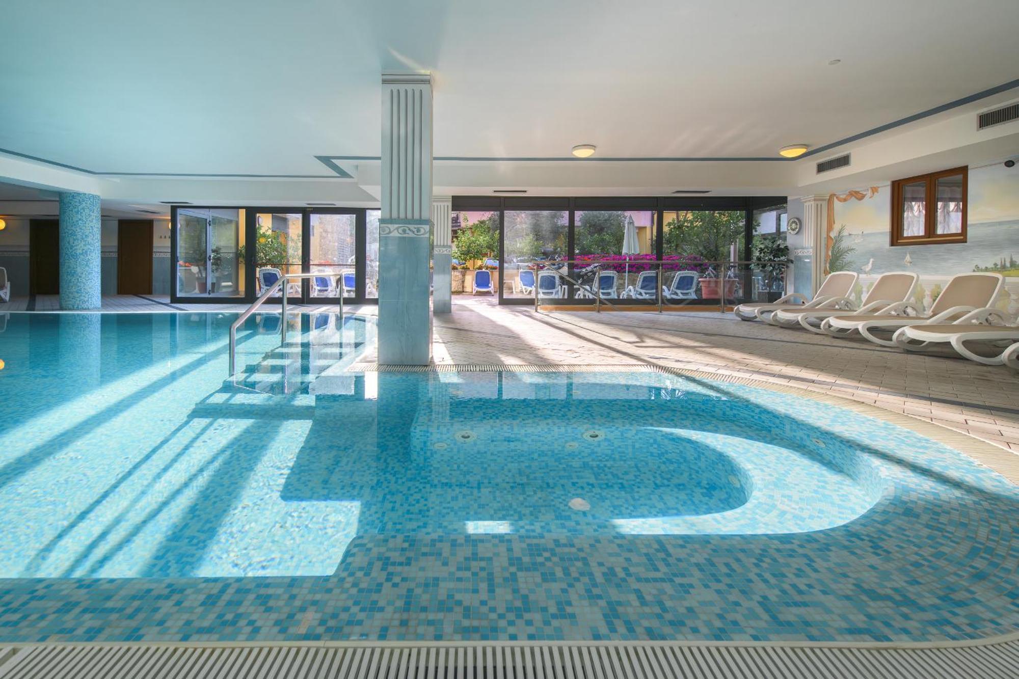 לימונה סול גרדה Hotel Garda Bellevue מראה חיצוני תמונה