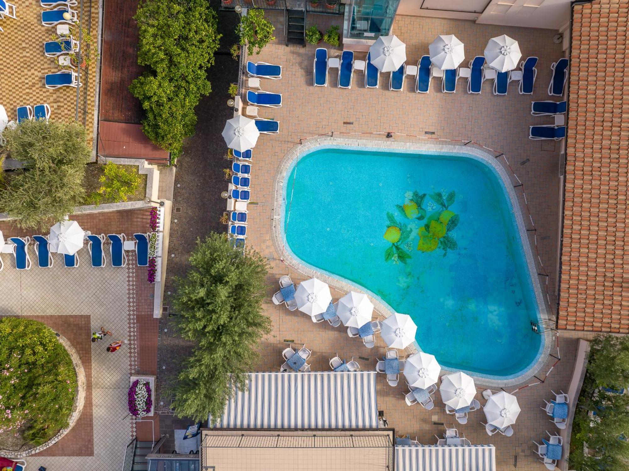 לימונה סול גרדה Hotel Garda Bellevue מראה חיצוני תמונה