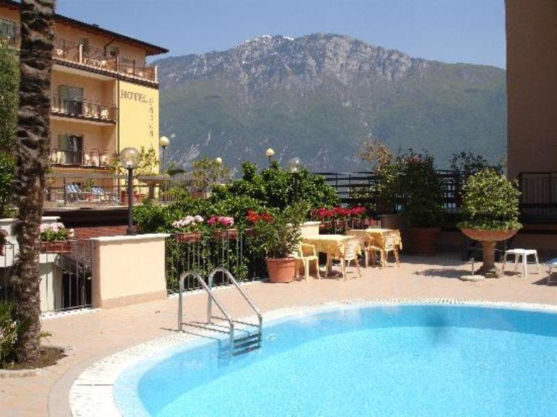 לימונה סול גרדה Hotel Garda Bellevue מראה חיצוני תמונה